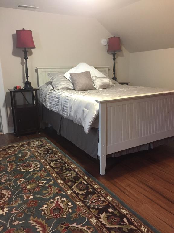 Stephen Clay Homestead Bed And Breakfast Кандия Экстерьер фото